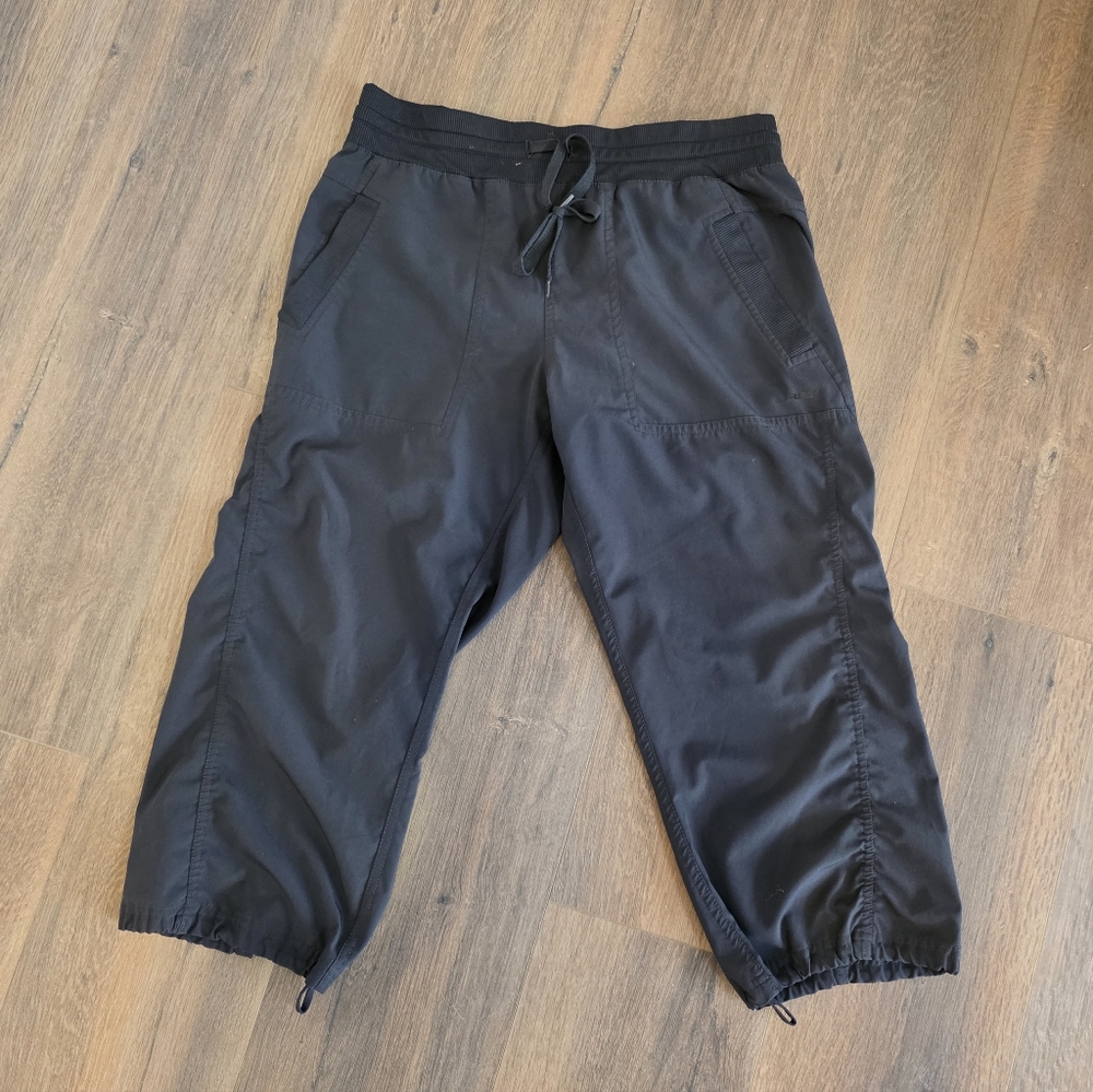 RBX Women's Black Capris